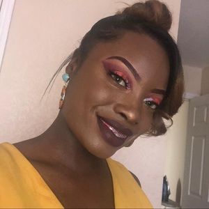 Meet your Posher, Ida